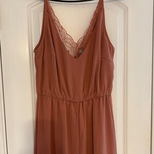 Lace Trim Sleeveless Dress in Rust
